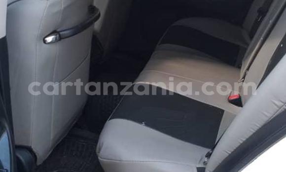 Buy Used Toyota Crown White Car in Dar es Salaam in Dar es Salaam Buy Used Toyota Crown White Car in Dar es Salaam in Dar es Salaam