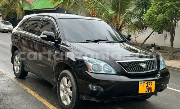 Nunua Ilio tumika Toyota Harrier Nyeusi Gari ndani ya Dar es Salaam nchini Dar es Salaam