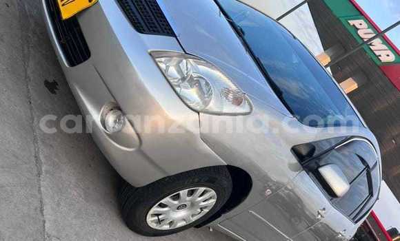 Nunua Ilio tumika Toyota Spacio Nyingine Gari ndani ya Bariadi nchini Simiyu Nunua Ilio tumika Toyota Spacio Nyingine Gari ndani ya Bariadi nchini Simiyu