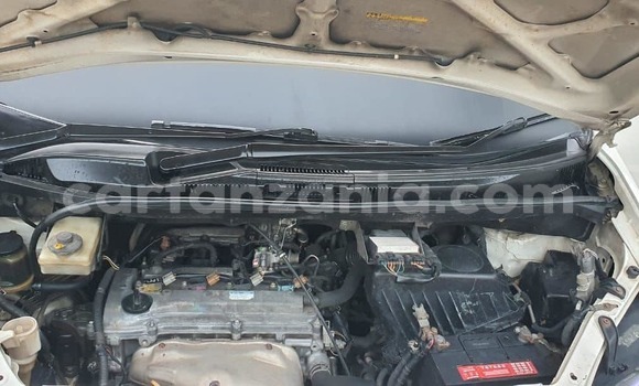 Nunua Ilio tumika Toyota Noah Nyeupe Gari ndani ya Bagamoyo nchini Pwani Nunua Ilio tumika Toyota Noah Nyeupe Gari ndani ya Bagamoyo nchini Pwani