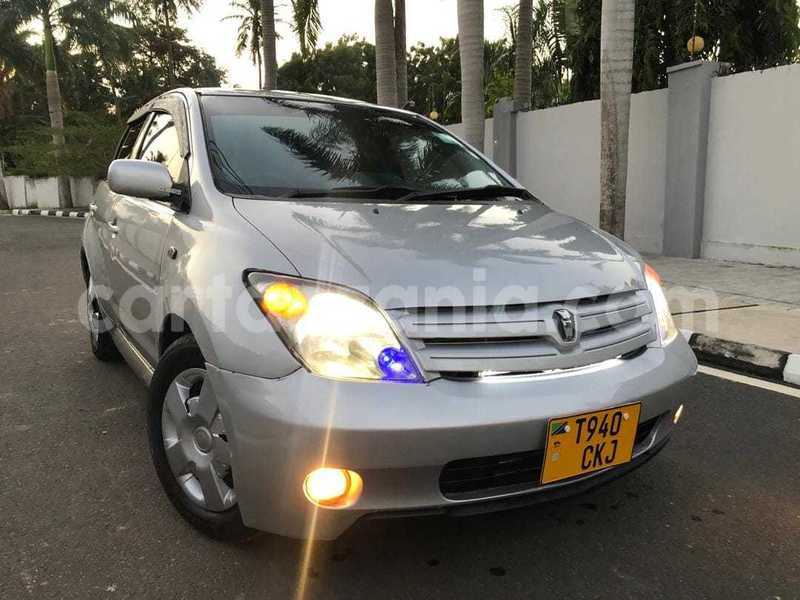 Big with watermark toyota ist manyara babati urban 23363