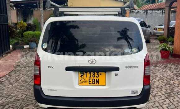 Buy Used Toyota Probox White Car in Bagamoyo in Pwani Buy Used Toyota Probox White Car in Bagamoyo in Pwani