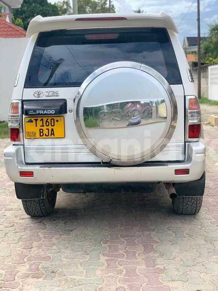 Big with watermark toyota prado simiyu bariadi 23383