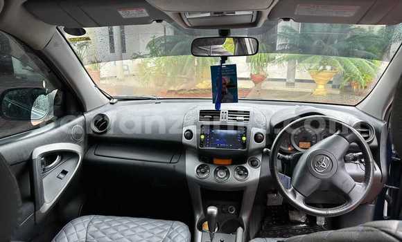 Nunua Ilio tumika Toyota RAV4 Nyeusi Gari ndani ya Bahi nchini Dodoma Nunua Ilio tumika Toyota RAV4 Nyeusi Gari ndani ya Bahi nchini Dodoma