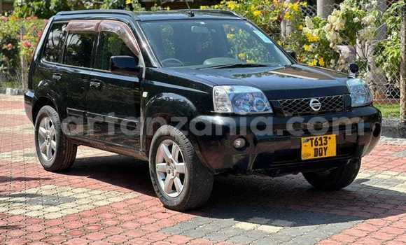 Nunua Ilio tumika Nissan X–Trail Nyeusi Gari ndani ya Bariadi nchini Simiyu