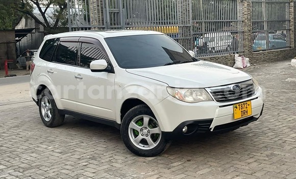 Buy Used Subaru Forester White Car in Bagamoyo in Pwani