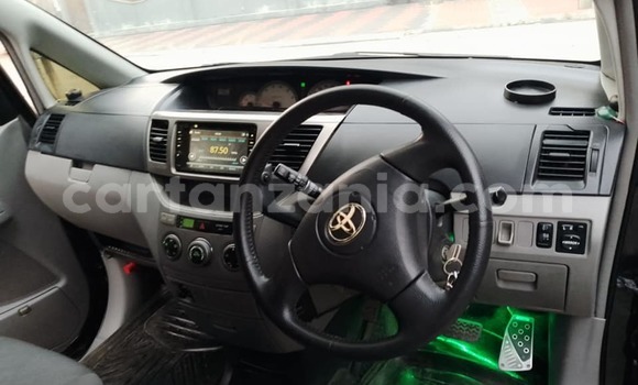 Buy Used Toyota Noah Black Car in Babati Rural in Manyara Buy Used Toyota Noah Black Car in Babati Rural in Manyara