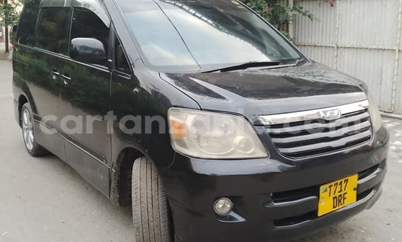 Buy Used Toyota Noah Black Car in Babati Rural in Manyara Buy Used Toyota Noah Black Car in Babati Rural in Manyara