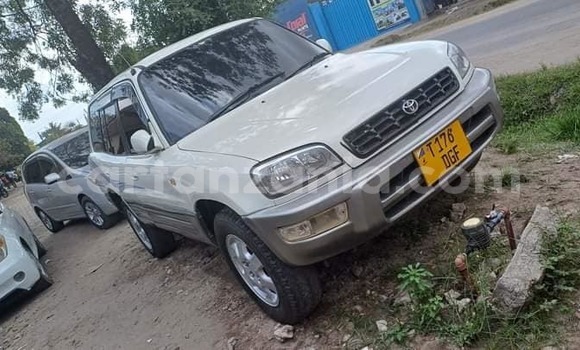 Buy Used Toyota RAV4 Other Car in Babati Rural in Manyara