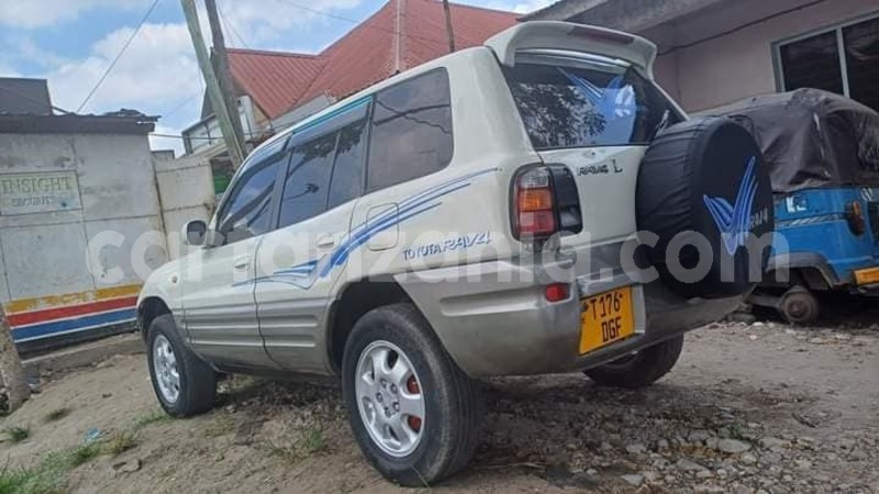 Big with watermark toyota rav4 manyara babati rural 23410