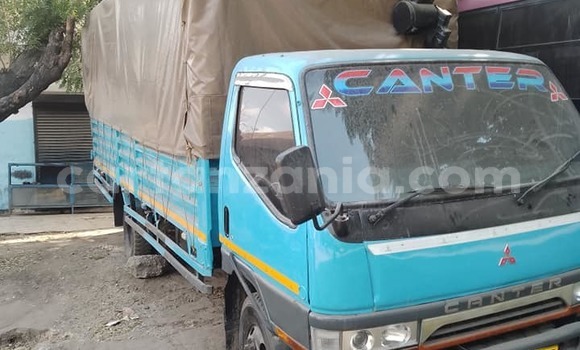 Buy Used Mitsubishi L400 Blue Truck in Bagamoyo in Pwani