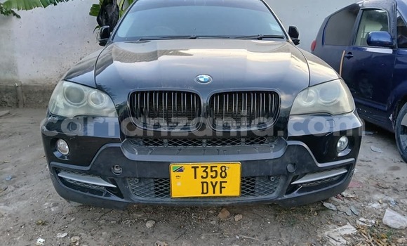Nunua Ilio tumika BMW X5 Nyeusi Gari ndani ya Bagamoyo nchini Pwani Nunua Ilio tumika BMW X5 Nyeusi Gari ndani ya Bagamoyo nchini Pwani