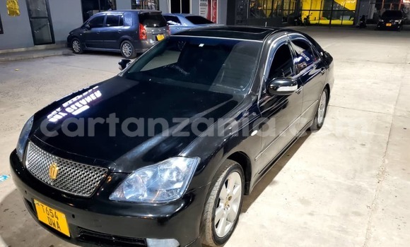 Nunua Ilio tumika Toyota Crown Nyeusi Gari ndani ya Dar es Salaam nchini Dar es Salaam Nunua Ilio tumika Toyota Crown Nyeusi Gari ndani ya Dar es Salaam nchini Dar es Salaam