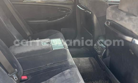 Nunua Ilio tumika Toyota Crown Nyeusi Gari ndani ya Dar es Salaam nchini Dar es Salaam Nunua Ilio tumika Toyota Crown Nyeusi Gari ndani ya Dar es Salaam nchini Dar es Salaam