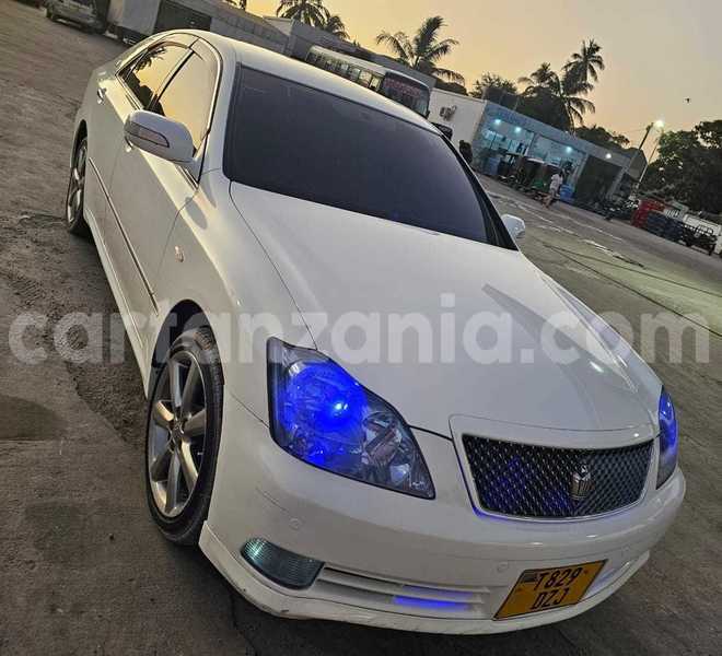 Big with watermark toyota crown dar es salaam dar es salaam 23453