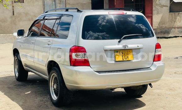Nunua Ilio tumika Toyota Kluger Fedha Gari ndani ya Dar es Salaam nchini Dar es Salaam Nunua Ilio tumika Toyota Kluger Fedha Gari ndani ya Dar es Salaam nchini Dar es Salaam