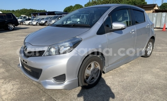 Nunua Imported Toyota Vitz Fedha Gari ndani ya Dar es Salaam nchini Dar es Salaam Nunua Imported Toyota Vitz Fedha Gari ndani ya Dar es Salaam nchini Dar es Salaam