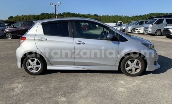 Nunua Imported Toyota Vitz Fedha Gari ndani ya Dar es Salaam nchini Dar es Salaam Nunua Imported Toyota Vitz Fedha Gari ndani ya Dar es Salaam nchini Dar es Salaam