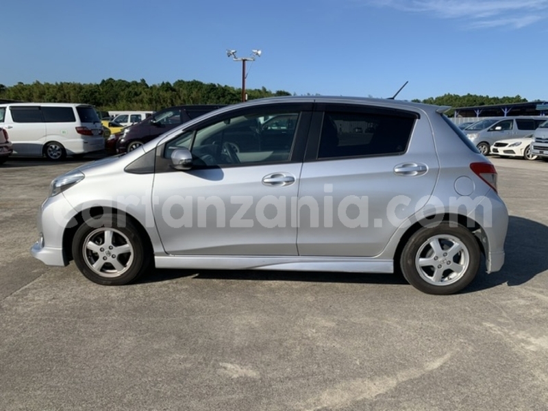 Big with watermark toyota vitz dar es salaam dar es salaam 23473