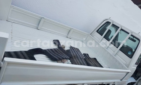 Buy Import Toyota Town Ace White Car in Dar es Salaam in Dar es Salaam Buy Import Toyota Town Ace White Car in Dar es Salaam in Dar es Salaam