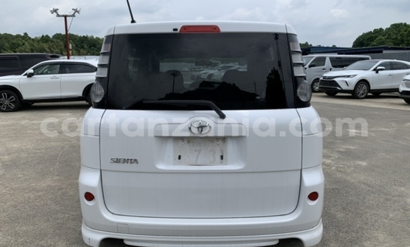 Buy Import Toyota Sienta White Car in Dar es Salaam in Dar es Salaam Buy Import Toyota Sienta White Car in Dar es Salaam in Dar es Salaam