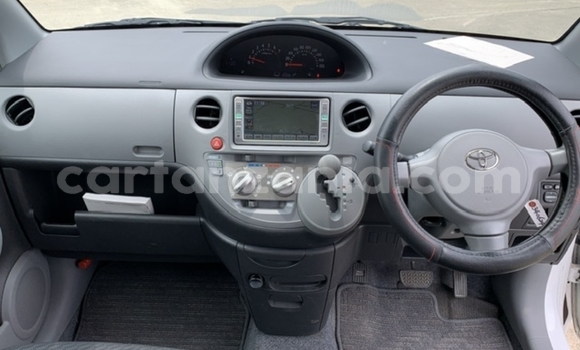 Buy Import Toyota Sienta White Car in Dar es Salaam in Dar es Salaam Buy Import Toyota Sienta White Car in Dar es Salaam in Dar es Salaam