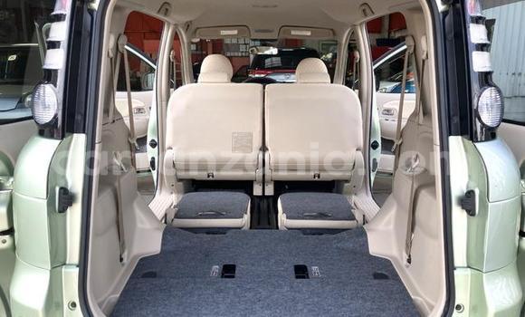 Nunua Imported Toyota Sienta Kijani Gari ndani ya Dar es Salaam nchini Dar es Salaam Nunua Imported Toyota Sienta Kijani Gari ndani ya Dar es Salaam nchini Dar es Salaam