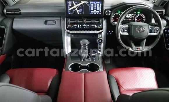 Buy Import Toyota Land Cruiser Black Car in Dar es Salaam in Dar es Salaam Buy Import Toyota Land Cruiser Black Car in Dar es Salaam in Dar es Salaam