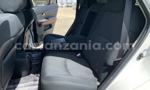 Nunua Imported Toyota Harrier Nyeupe Gari ndani ya Dar es Salaam nchini Dar es Salaam Nunua Imported Toyota Harrier Nyeupe Gari ndani ya Dar es Salaam nchini Dar es Salaam