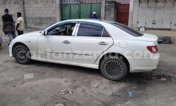 Buy Used Toyota Mark X White Car in Dar es Salaam in Dar es Salaam Buy Used Toyota Mark X White Car in Dar es Salaam in Dar es Salaam
