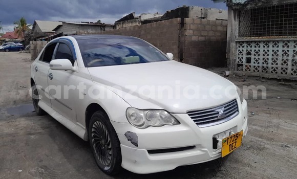 Buy Used Toyota Mark X White Car in Dar es Salaam in Dar es Salaam Buy Used Toyota Mark X White Car in Dar es Salaam in Dar es Salaam