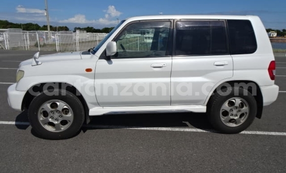 Buy Import Mitsubishi Pajero iO White Car in Dar es Salaam in Dar es Salaam Buy Import Mitsubishi Pajero iO White Car in Dar es Salaam in Dar es Salaam