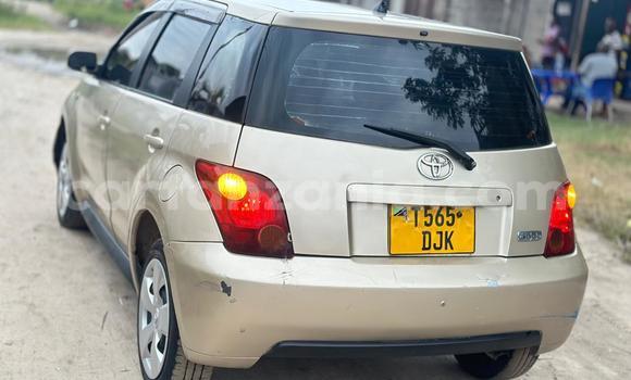 Buy Used Toyota IST Other Car in Dar es Salaam in Dar es Salaam Buy Used Toyota IST Other Car in Dar es Salaam in Dar es Salaam