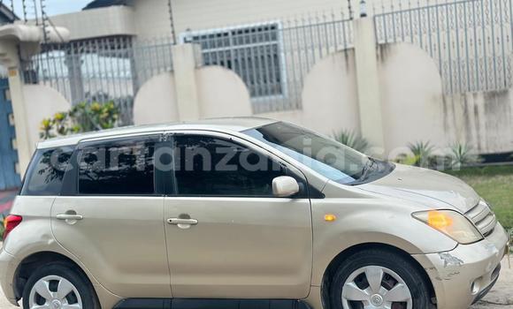 Buy Used Toyota IST Other Car in Dar es Salaam in Dar es Salaam Buy Used Toyota IST Other Car in Dar es Salaam in Dar es Salaam