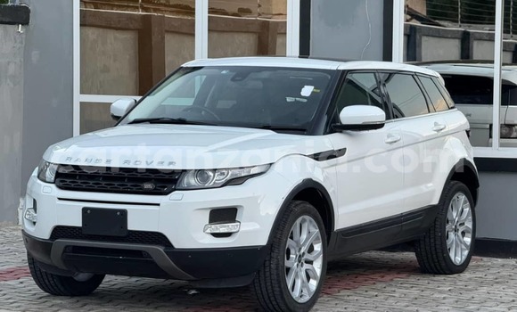 Buy Import Range Rover Evoque White Car in Kinondoni in Dar es Salaam