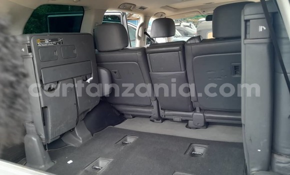 Buy Import Toyota Land Cruiser Silver Car in Kinondoni in Dar es Salaam Buy Import Toyota Land Cruiser Silver Car in Kinondoni in Dar es Salaam