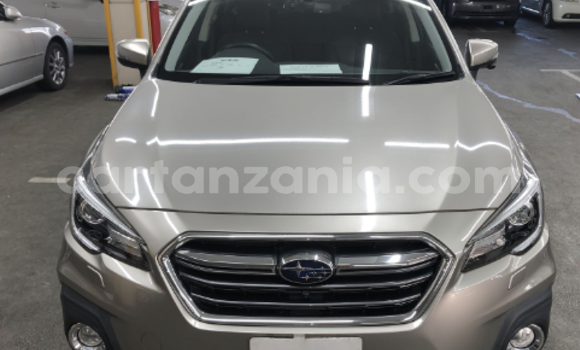 Nunua Imported Subaru Outback Nyingine Gari ndani ya Dar es Salaam nchini Dar es Salaam