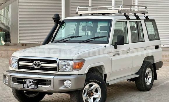 Nunua Ilio tumika Toyota Land Cruiser Prado Nyingine Gari ndani ya Dar es Salaam nchini Dar es Salaam Nunua Ilio tumika Toyota Land Cruiser Prado Nyingine Gari ndani ya Dar es Salaam nchini Dar es Salaam