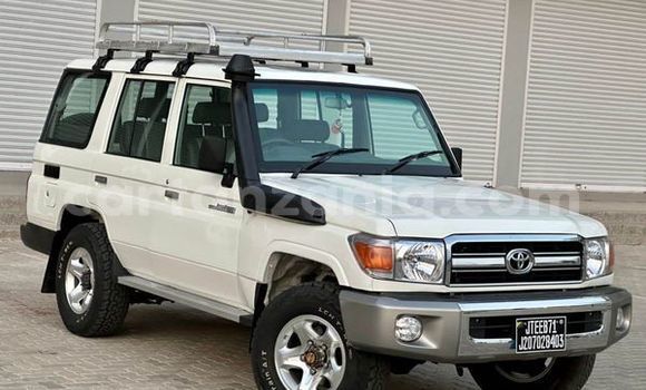 Nunua Ilio tumika Toyota Land Cruiser Prado Nyingine Gari ndani ya Dar es Salaam nchini Dar es Salaam Nunua Ilio tumika Toyota Land Cruiser Prado Nyingine Gari ndani ya Dar es Salaam nchini Dar es Salaam