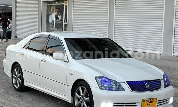 Buy Used Toyota Yaris Ativ Other Car in Dar es Salaam in Dar es Salaam Buy Used Toyota Yaris Ativ Other Car in Dar es Salaam in Dar es Salaam