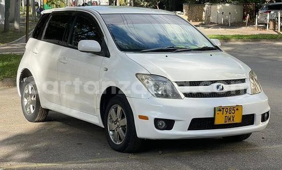 Buy Used Toyota IST Other Car in Dar es Salaam in Dar es Salaam Buy Used Toyota IST Other Car in Dar es Salaam in Dar es Salaam