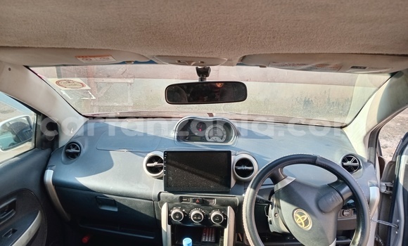 Buy Used Toyota IST Silver Car in Dar es Salaam in Dar es Salaam Buy Used Toyota IST Silver Car in Dar es Salaam in Dar es Salaam