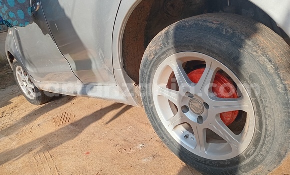 Buy Used Toyota IST Silver Car in Dar es Salaam in Dar es Salaam Buy Used Toyota IST Silver Car in Dar es Salaam in Dar es Salaam