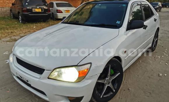 Buy Used Toyota Altezza White Car in Dar es Salaam in Dar es Salaam Buy Used Toyota Altezza White Car in Dar es Salaam in Dar es Salaam