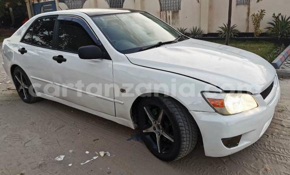 Buy Used Toyota Altezza White Car in Dar es Salaam in Dar es Salaam Buy Used Toyota Altezza White Car in Dar es Salaam in Dar es Salaam