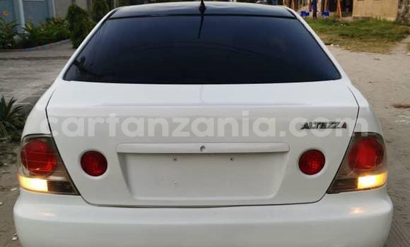 Buy Used Toyota Altezza White Car in Dar es Salaam in Dar es Salaam Buy Used Toyota Altezza White Car in Dar es Salaam in Dar es Salaam