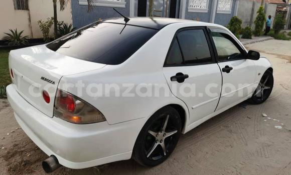 Buy Used Toyota Altezza White Car in Dar es Salaam in Dar es Salaam Buy Used Toyota Altezza White Car in Dar es Salaam in Dar es Salaam