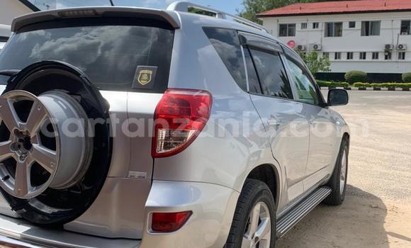 Buy Used Toyota RAV4 Silver Car in Dar es Salaam in Dar es Salaam Buy Used Toyota RAV4 Silver Car in Dar es Salaam in Dar es Salaam