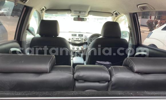 Buy Used Toyota RAV4 Silver Car in Dar es Salaam in Dar es Salaam Buy Used Toyota RAV4 Silver Car in Dar es Salaam in Dar es Salaam