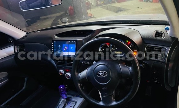 Nunua Ilio tumika Subaru Forester Nyeupe Gari ndani ya Dar es Salaam nchini Dar es Salaam Nunua Ilio tumika Subaru Forester Nyeupe Gari ndani ya Dar es Salaam nchini Dar es Salaam